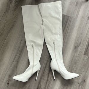 White Knee-High Women's Boots